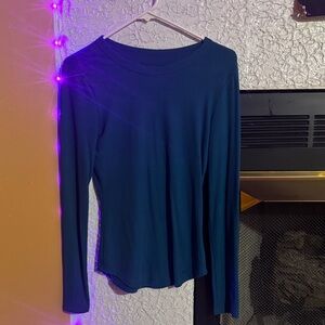Women’s dark blue long sleeve